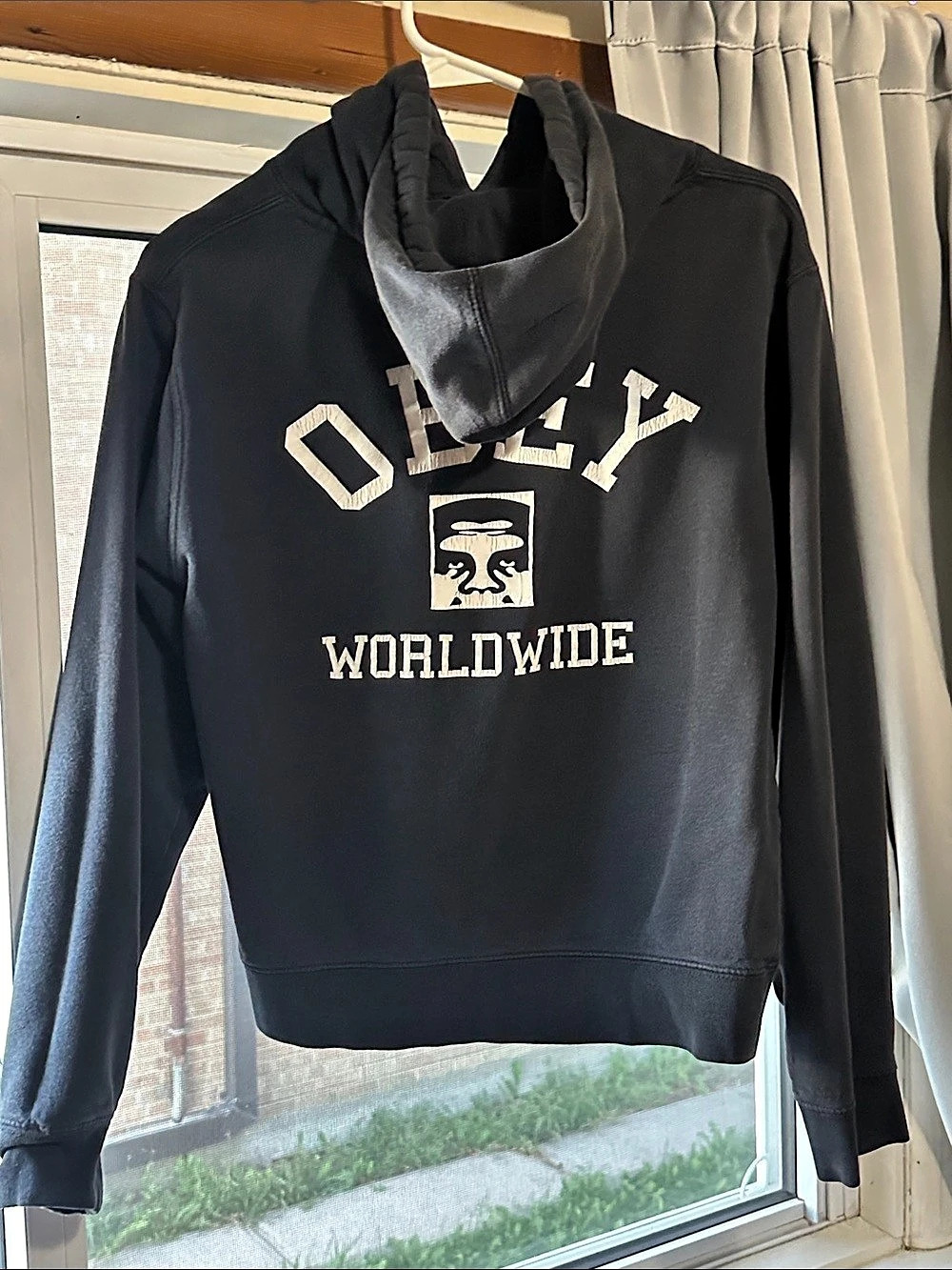 Obey Worldwide Pullover Hoodie Graphic Hoodie Black Size Medium